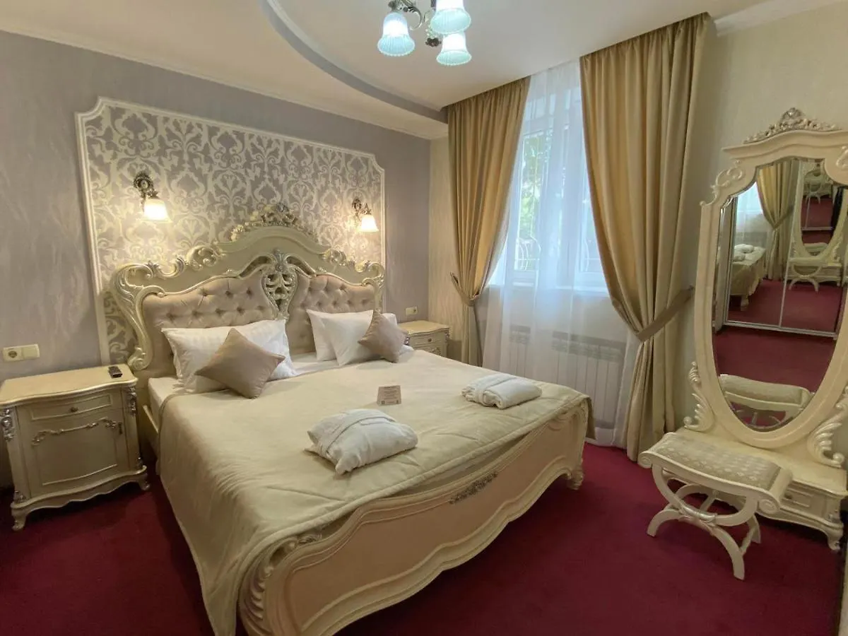 Grand Christer Hotel Kiev