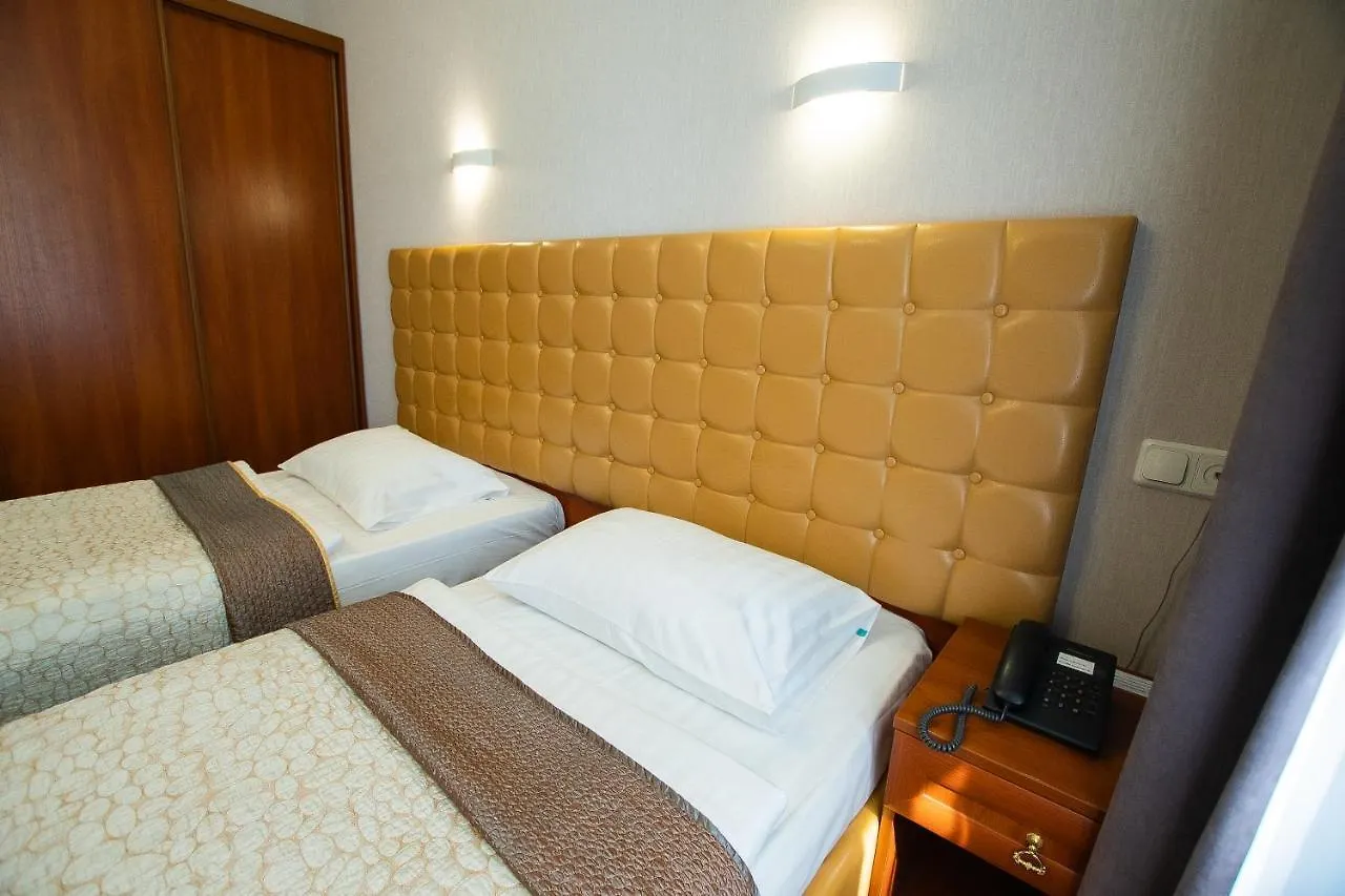 Grand Christer Hotel Kiev Ukrayna